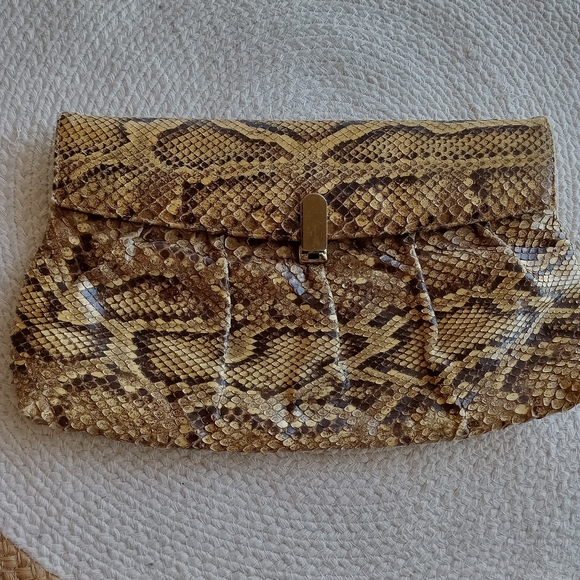 Vintage Genuine snakeskin cluth preloved - Picture 2 of 5